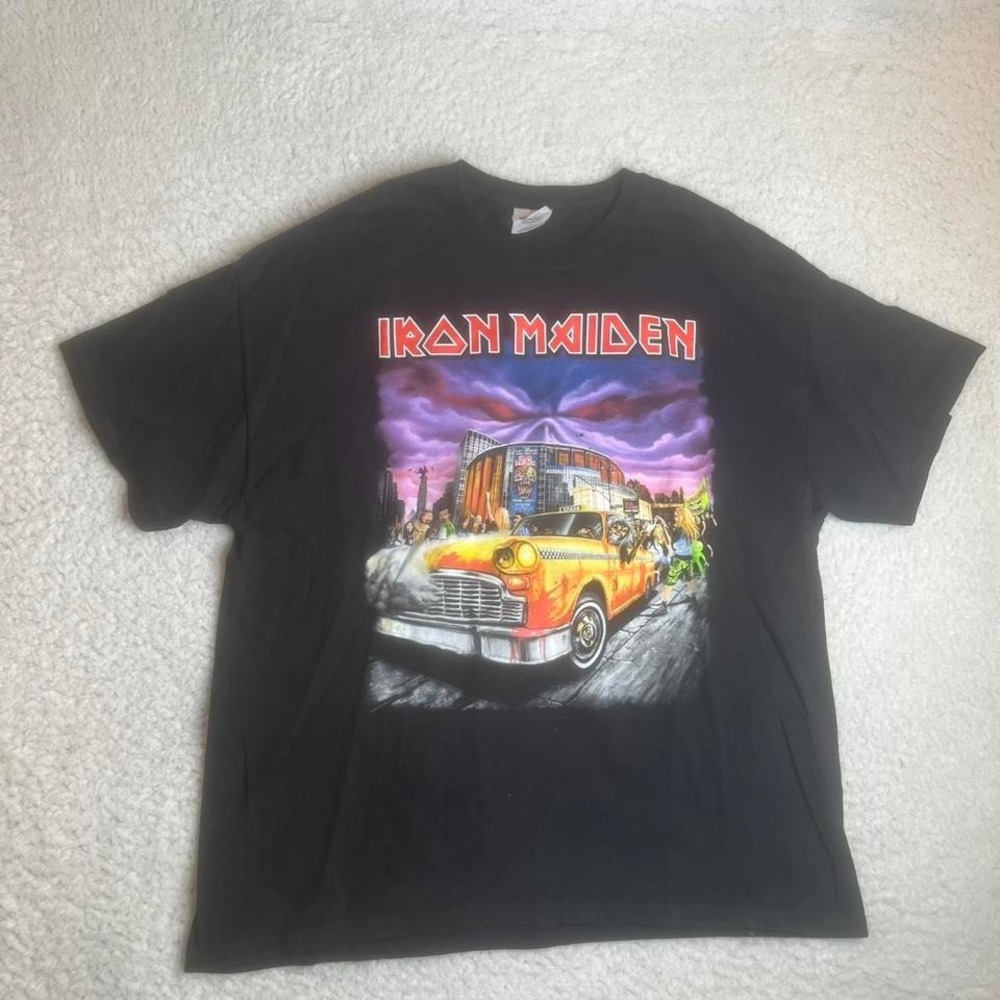 Iron Maiden black 2010 New York the final frontier tshirt Hanes black RARE 2xl